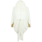 Gestrickter Cape-Mantel mit Pelzkragen und Quaste