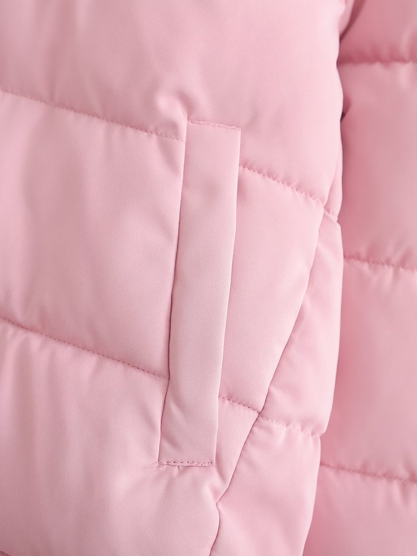 Slim Fit Rosafarbener Wintermantel mit Baumwollwattierung