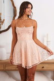 Robe courte rose à paillettes simples