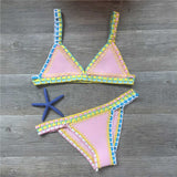Handgehäkeltes gestricktes Bikini-Set