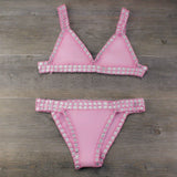 Handgehäkeltes gestricktes Bikini-Set