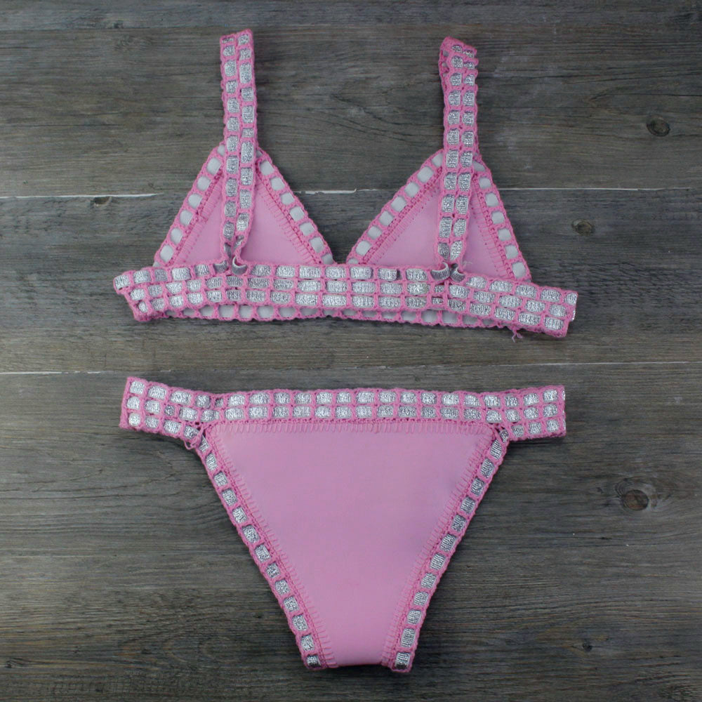 Handgehäkeltes gestricktes Bikini-Set