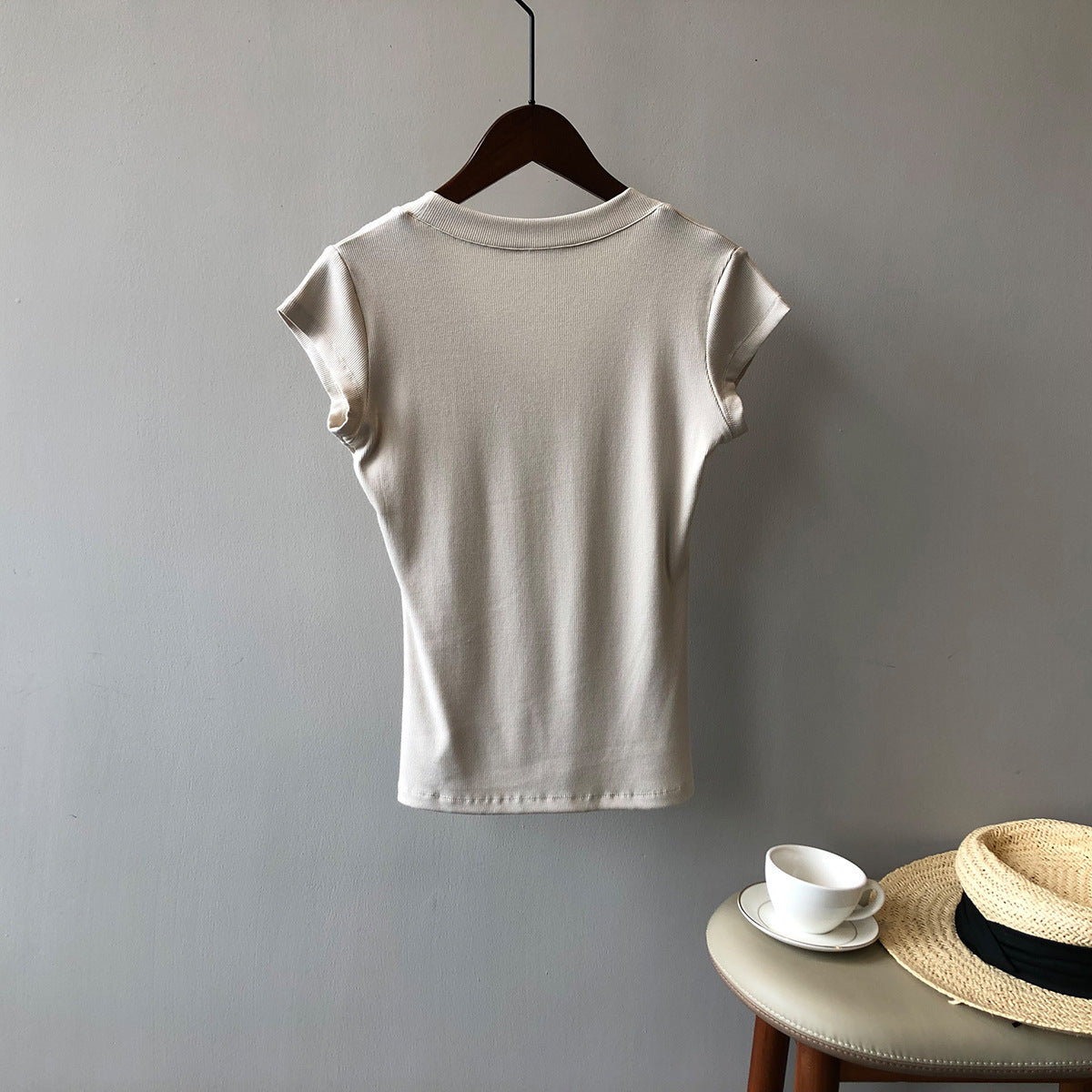 Solid Color U-Neck Slimming Stretch T-Shirt for Women