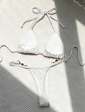 Maillot de bain bikini à bretelles en T motif léopard perlé