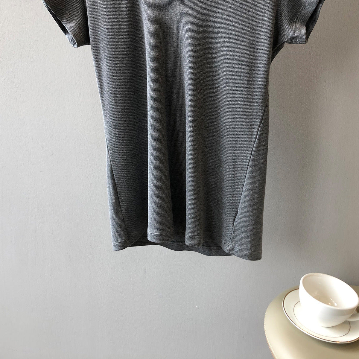 Solid Color U-Neck Slimming Stretch T-Shirt for Women