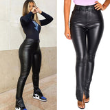 Schwarze Hose mit hoher Taille in Lederoptik