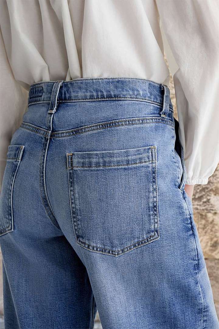 Retro Wide Leg Embroidered Jeans for Women