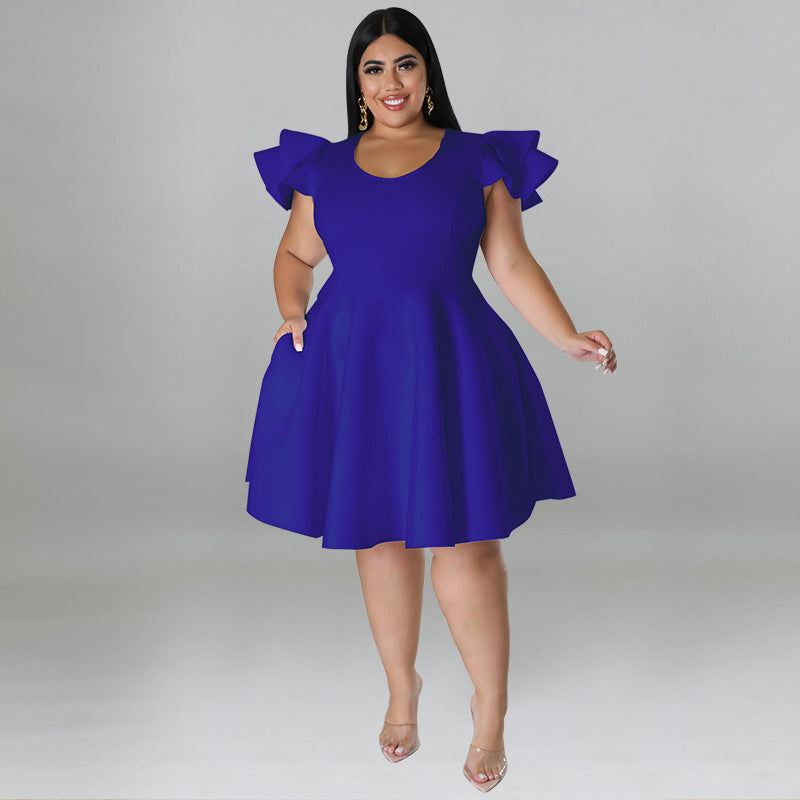 Lebendiges Swing-Kleid in Übergröße für formelle Anlässe