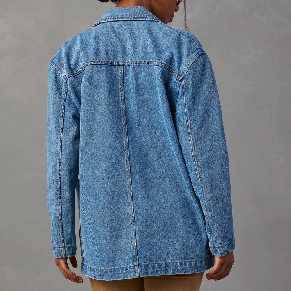 Einreihiger Blazer aus verwaschenem blauem Denim