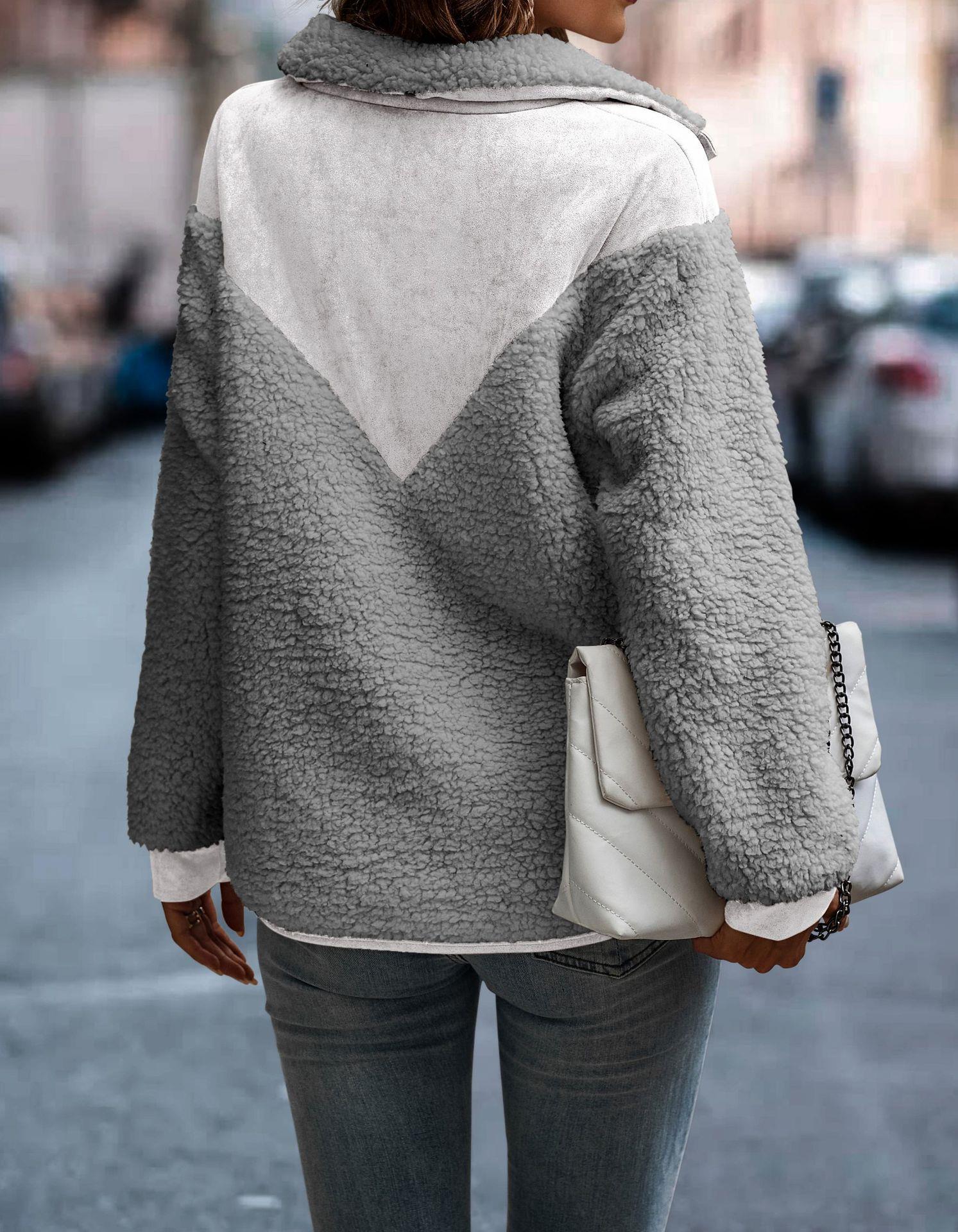 Wintermantel zum Knöpfen mit Patchworktaschen