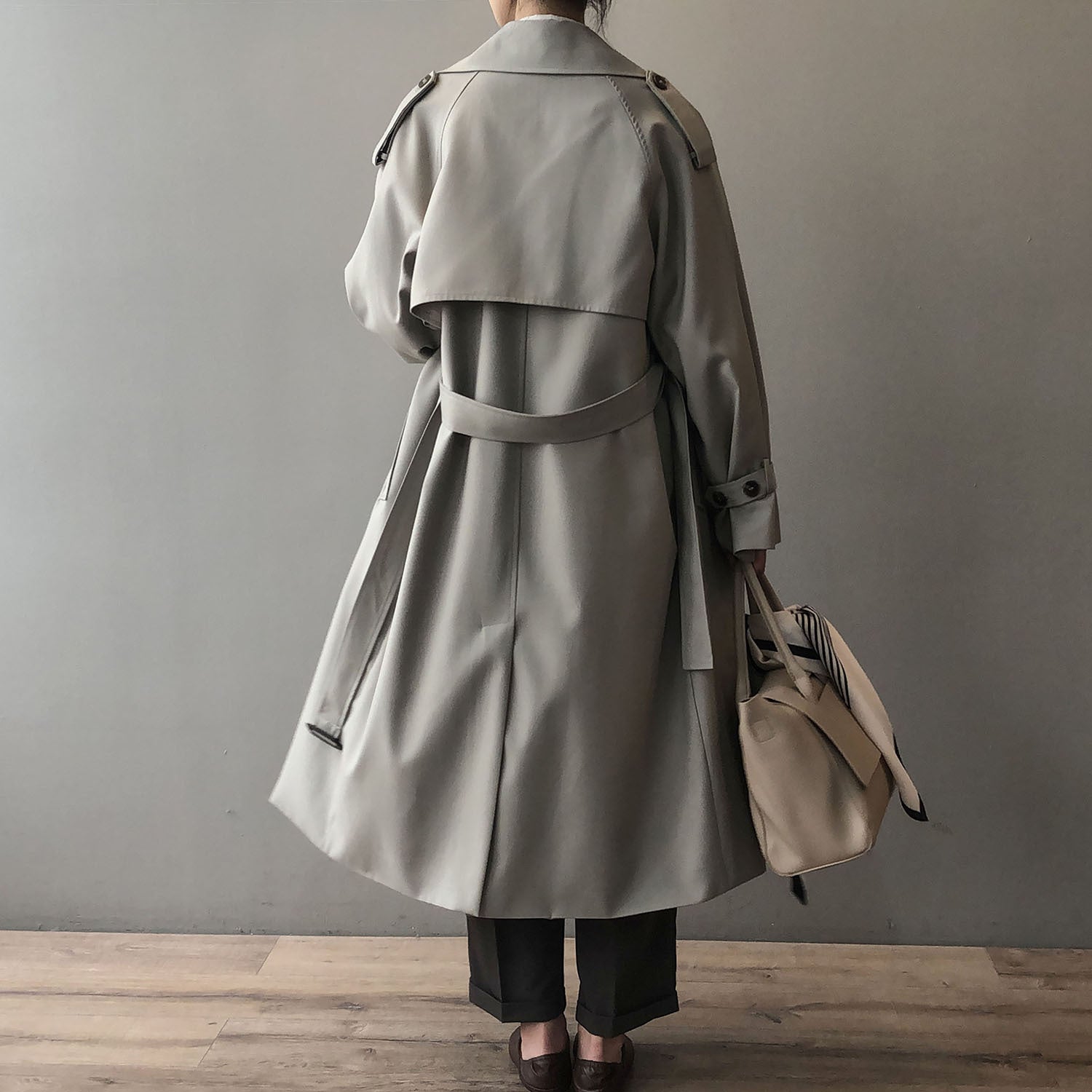 Autumn Elegance Schlankmachender Trenchcoat