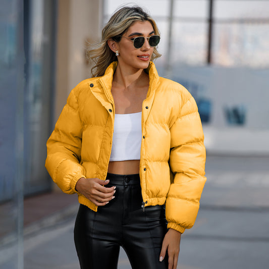 Manteau court en coton rembourré à col haut