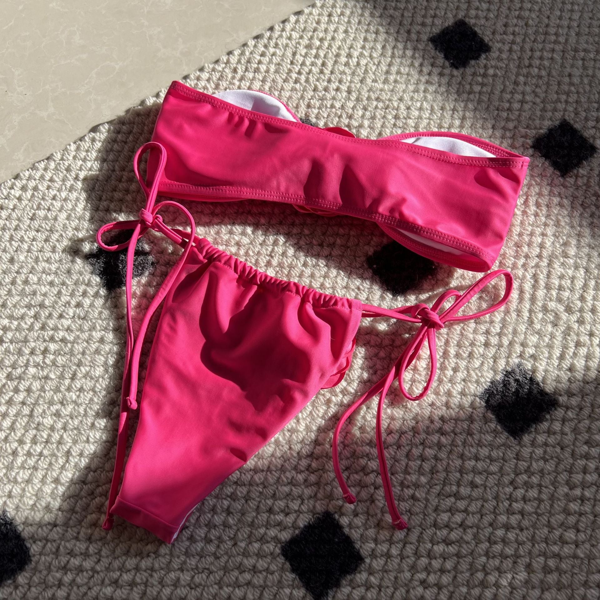 Bikini tube couleur unie rose
