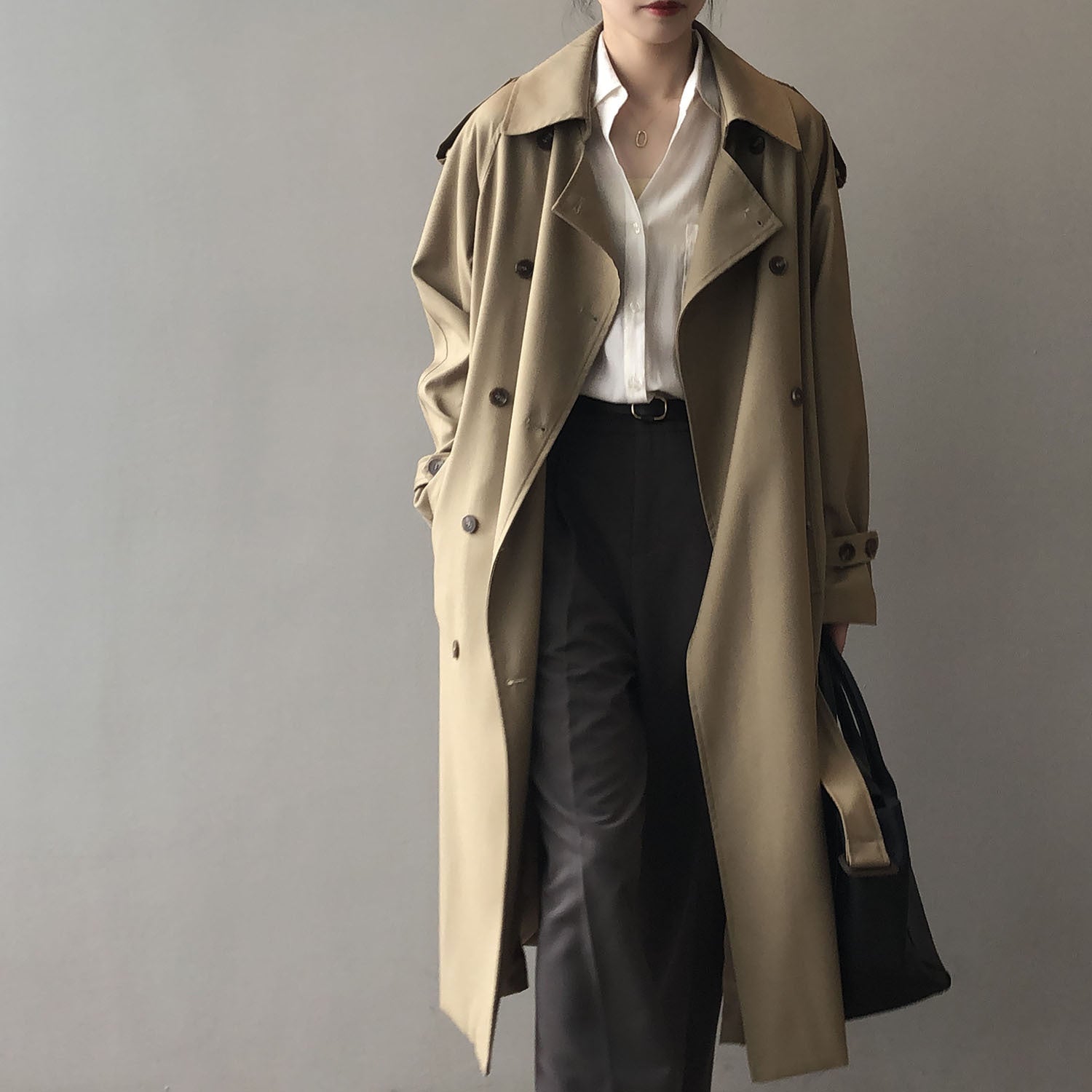 Autumn Elegance Schlankmachender Trenchcoat