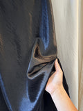 Asymmetrischer Fischschwanzrock aus Satin mit Spitze