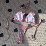 Bikini-Badeanzug mit glänzenden Perlen und T-Trägern