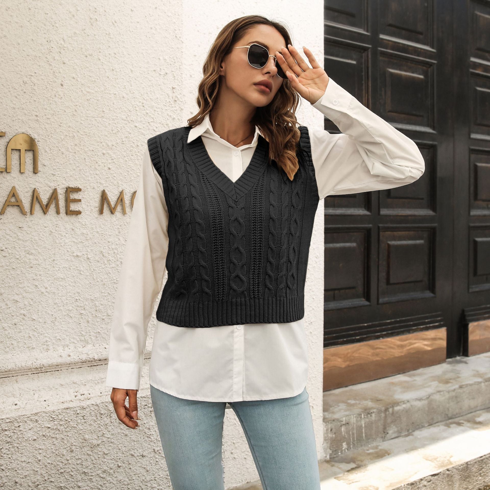Popular Knitwear Vest Sweater for Women