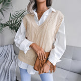Strickweste mit Cut-Out-Twist und V-Ausschnitt für Damen