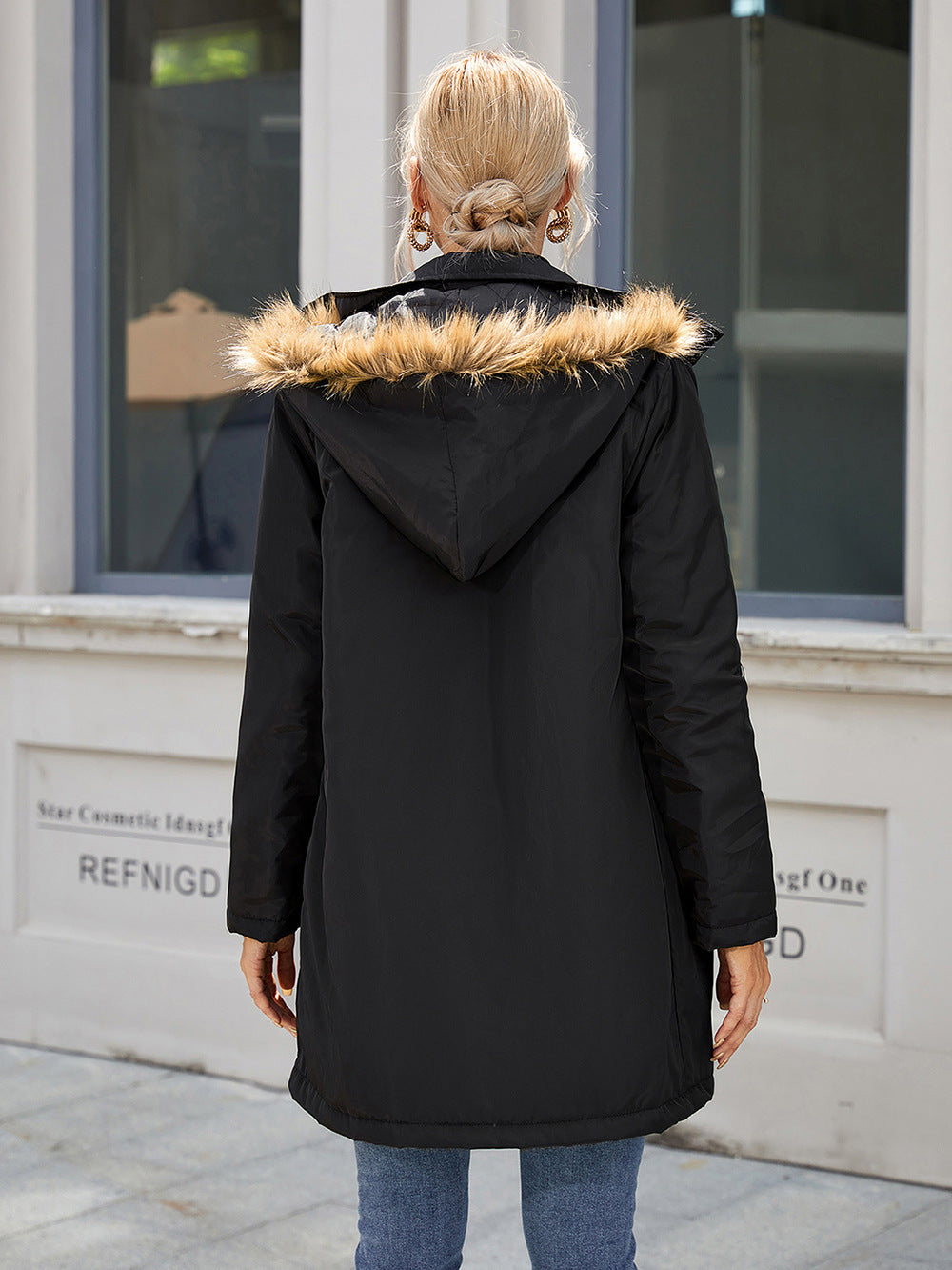 Trench-coat matelassé en coton à capuche