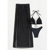 Ensemble bikini trois pièces avec robe longue en maille