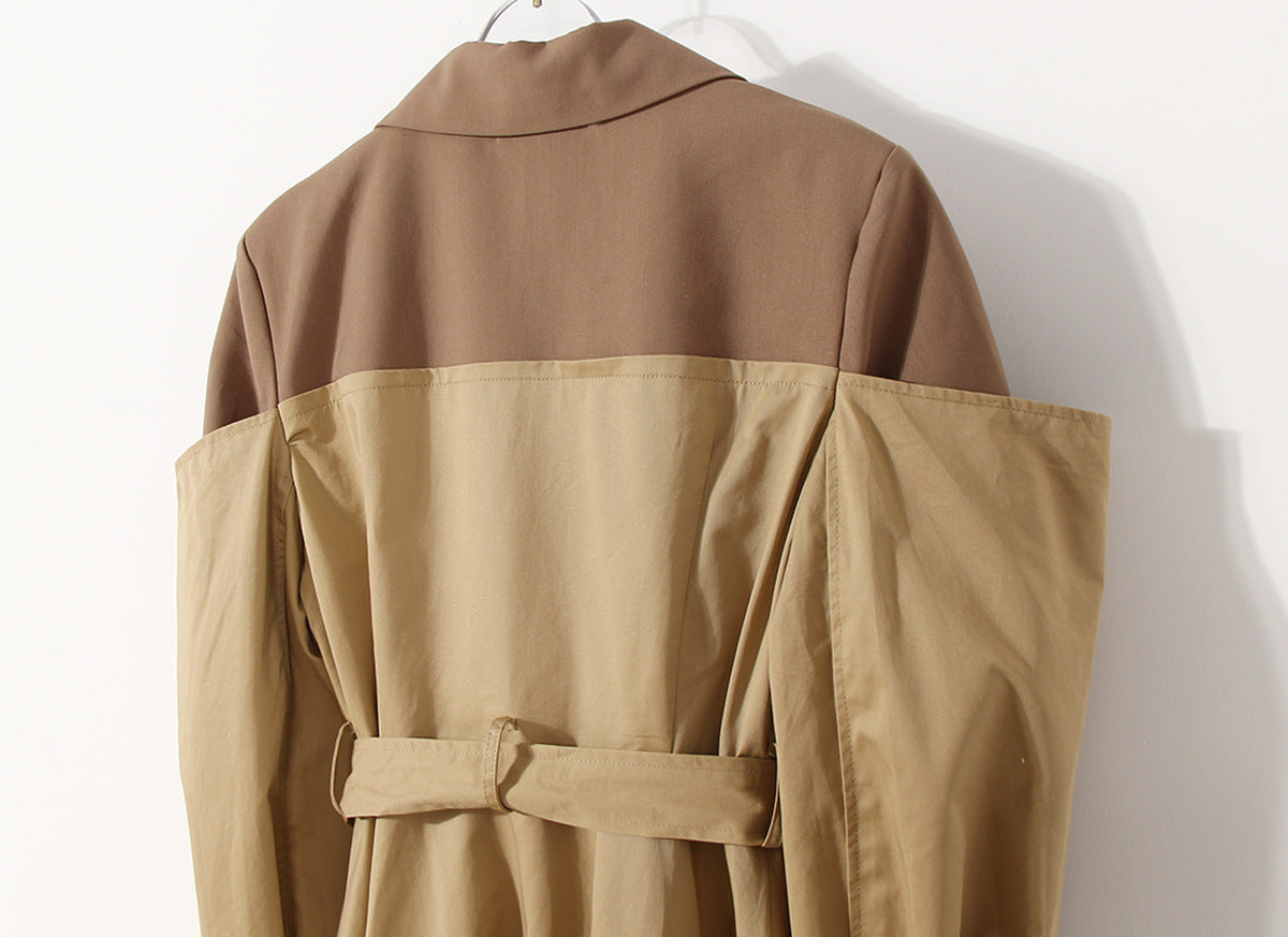 Trench-coat bicolore à col noué