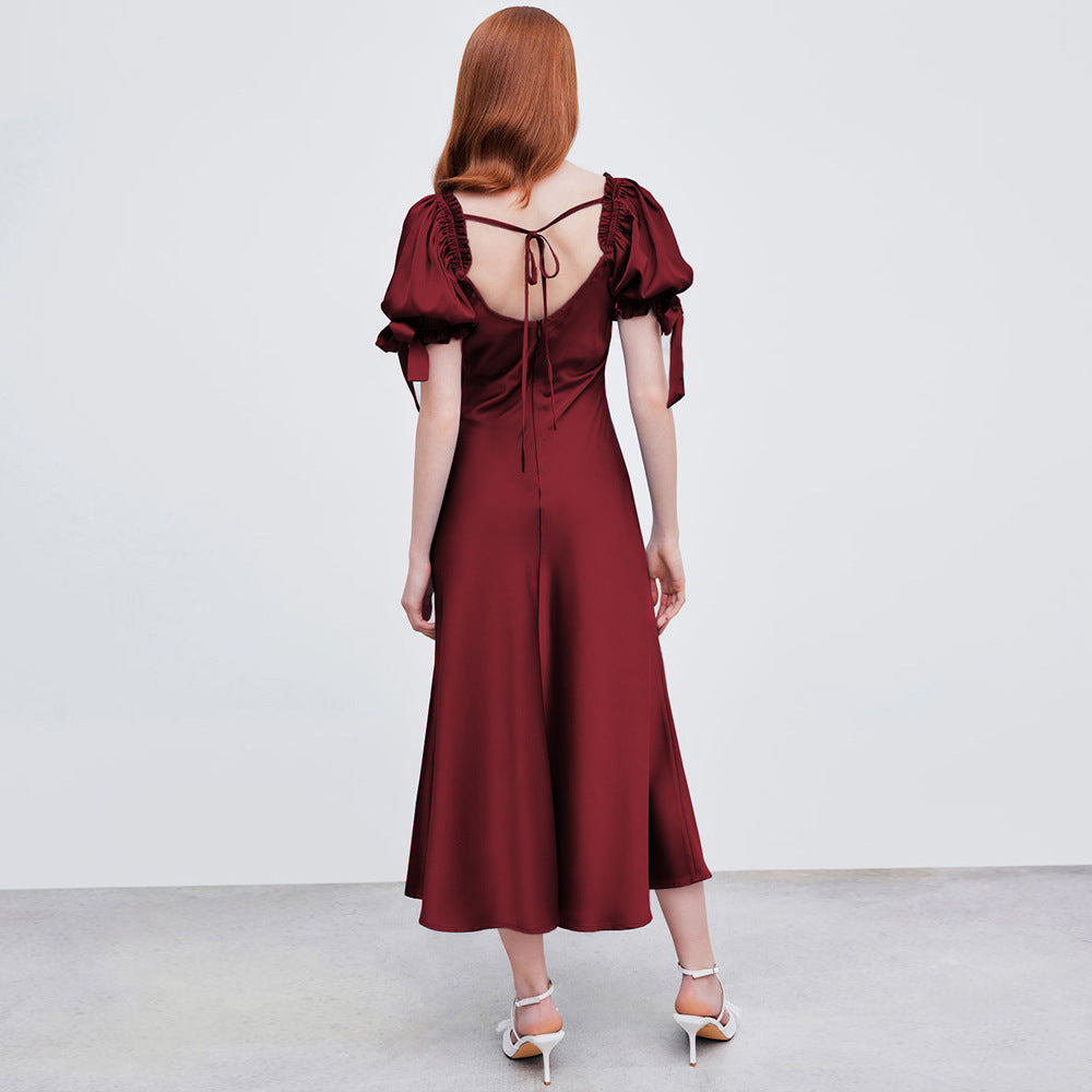 Robe de soirée queue de poisson en satin bordeaux