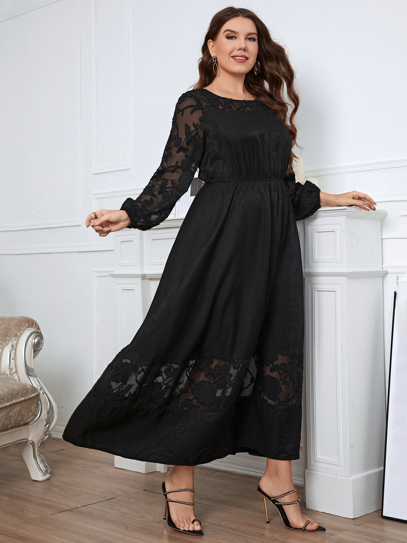Plus Size Lace Over-the-Knee Maxi Dress