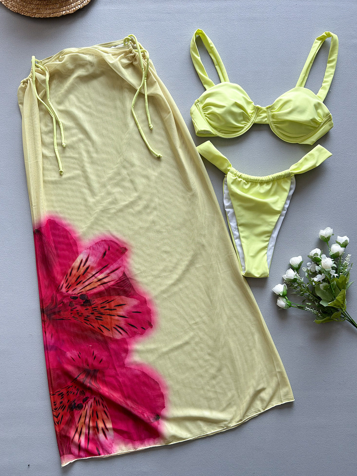 Ensemble de maillot de bain bikini trois pièces imprimé